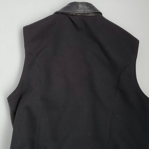 Vintage 80s leather vest - Picture 4 of 4